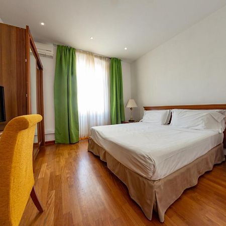 Residence Victoria Trieste Luaran gambar